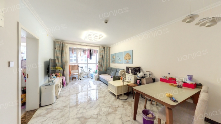 泽润天域二手房实景图