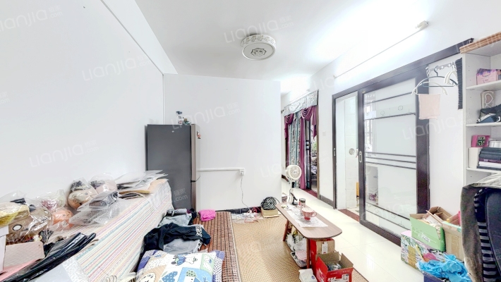 白云雅苑二手房实景图