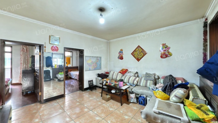 华荣小区二手房实景图