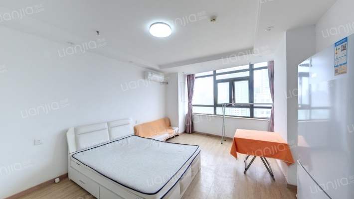 奥邦金座公寓二手房实景图