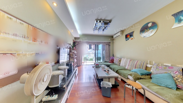 万科第五园四期二手房实景图