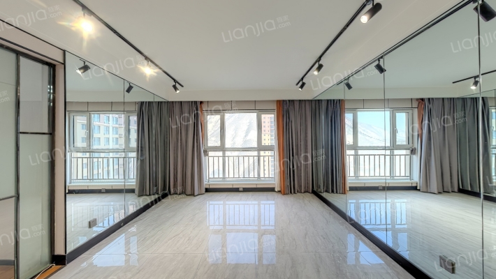 轩盛润邸二手房实景图