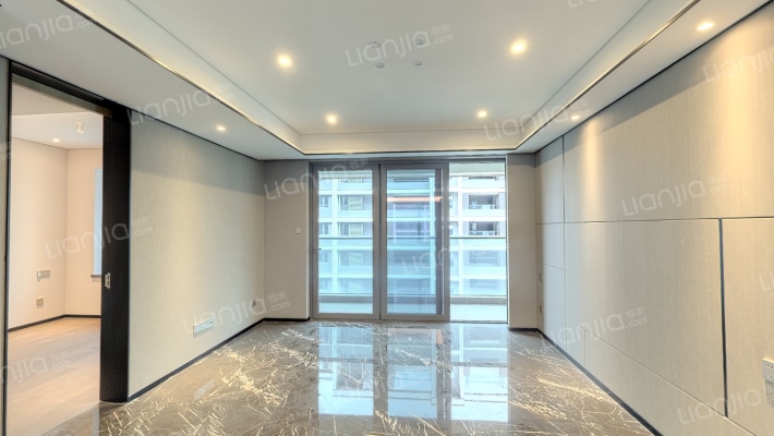 绿城春语云树二手房实景图