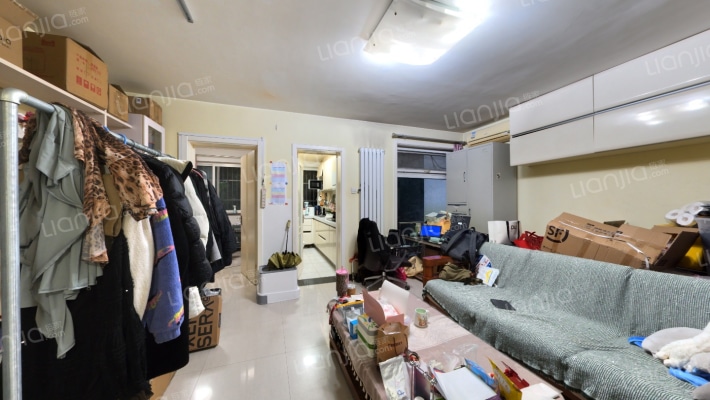 大羊坊甲4号院二手房实景图