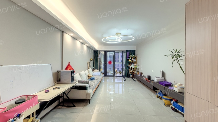 宏图国际花苑三期二手房实景图