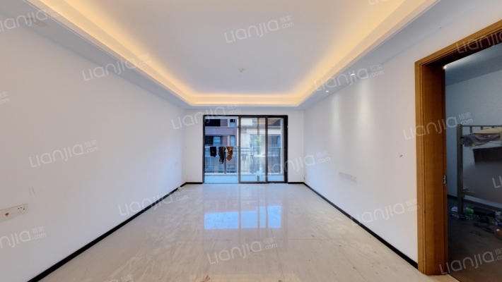 龙光玖御湖二手房实景图