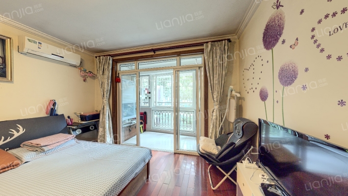 鲁班公寓二手房实景图