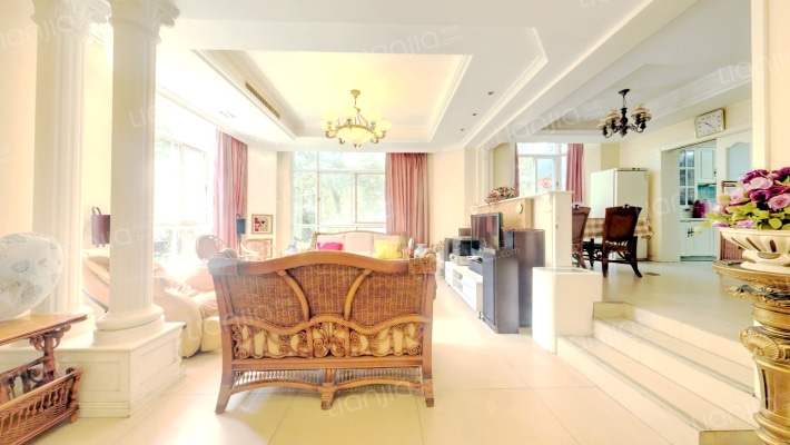 海天一色二手房实景图