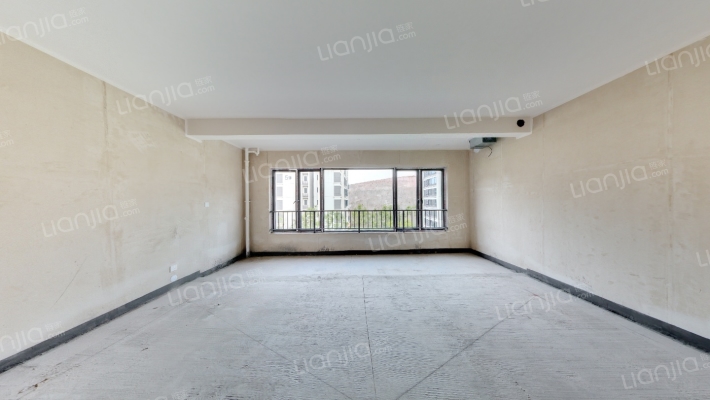 中诚两江印二期二手房实景图