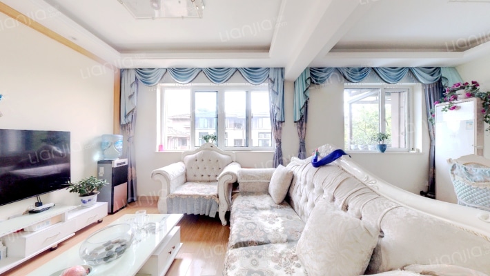 蓝光青城河谷国际度假区二手房实景图