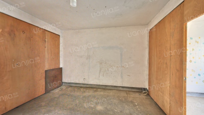 阳光公寓二手房实景图