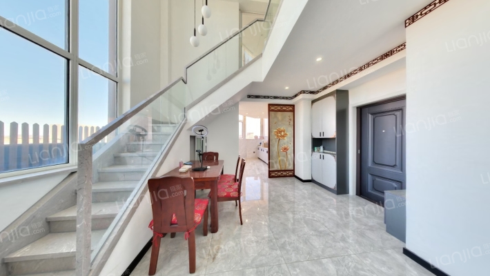 环宇品阁二手房实景图