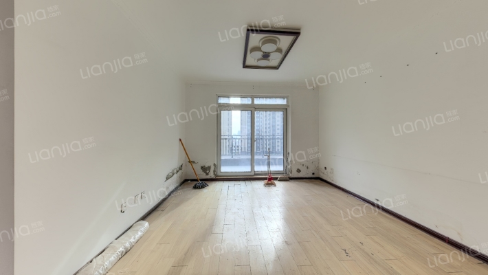 英郡年华二手房实景图