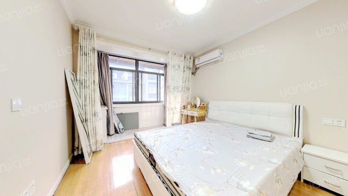 人和街二手房实景图