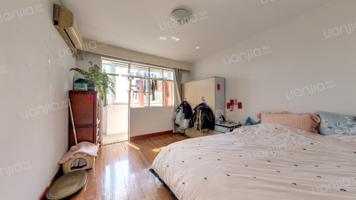 凌兆新村(凌兆路500弄)二手房实景图