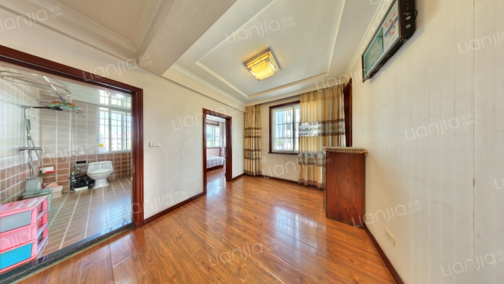 鑫凤家园二手房实景图