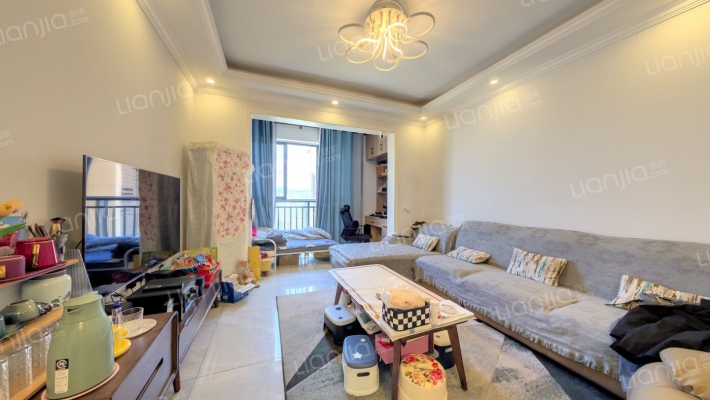 玉宇盛世江南二手房实景图