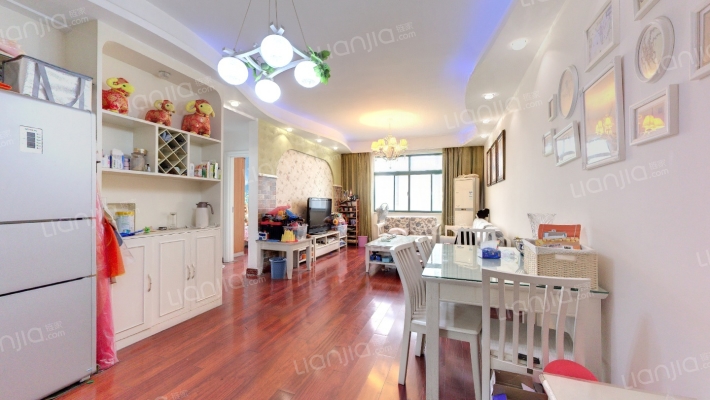 长虹名筑二手房实景图