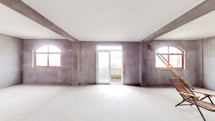 圣汐澜山二手房实景图