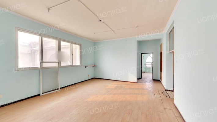 体育场商住楼二手房实景图