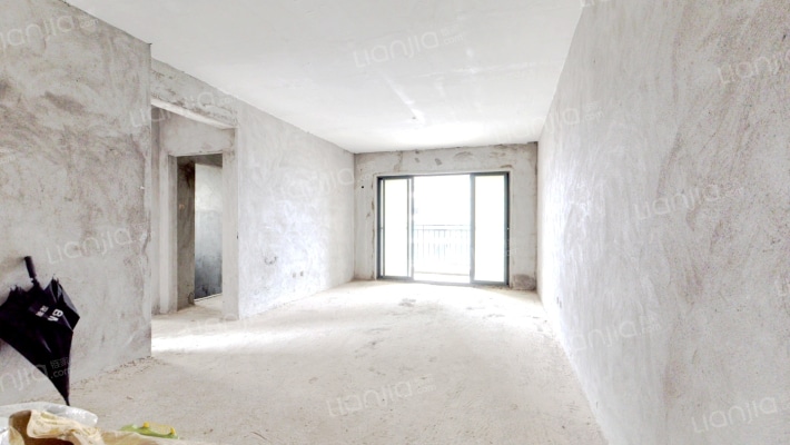 和瑞青年二手房实景图