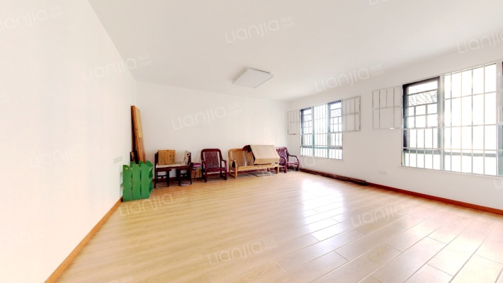 江南家园二手房实景图