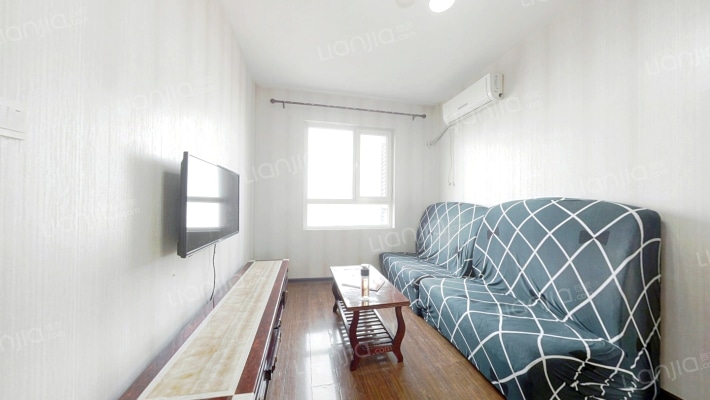 水岸荣华二手房实景图