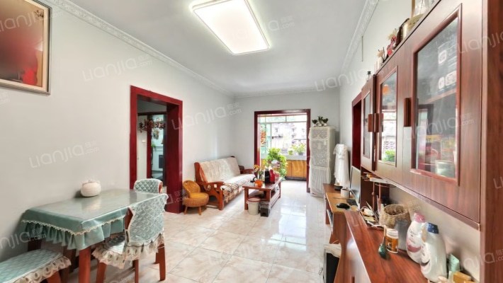 岩湾二手房实景图