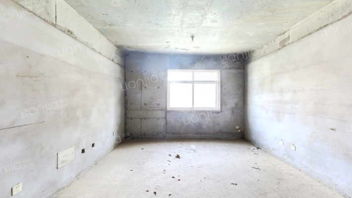 雅沁苑二手房实景图