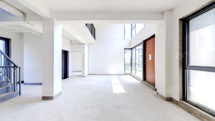 海上湾然景轩二手房实景图