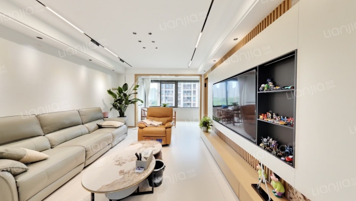 建发御珑湾二手房实景图