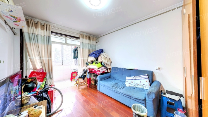 秀运社区二手房实景图