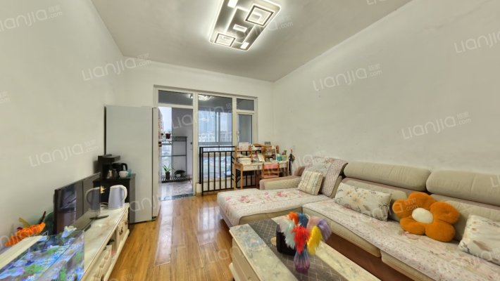 爱立方二手房实景图