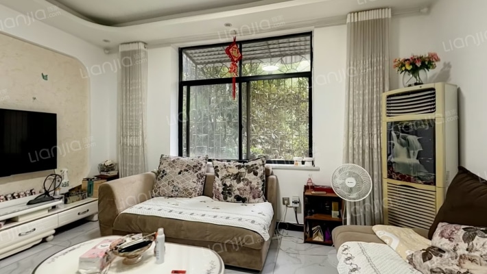 妇幼保健院家属二手房实景图