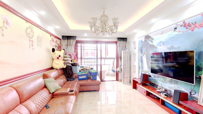 圣地雅阁A区二手房实景图