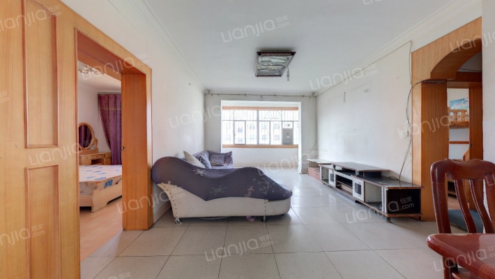 达丽温泉花园二手房实景图