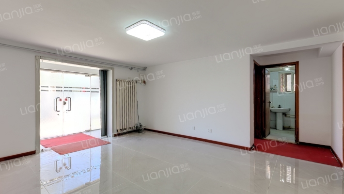 青岛中房云溪小区G二手房实景图