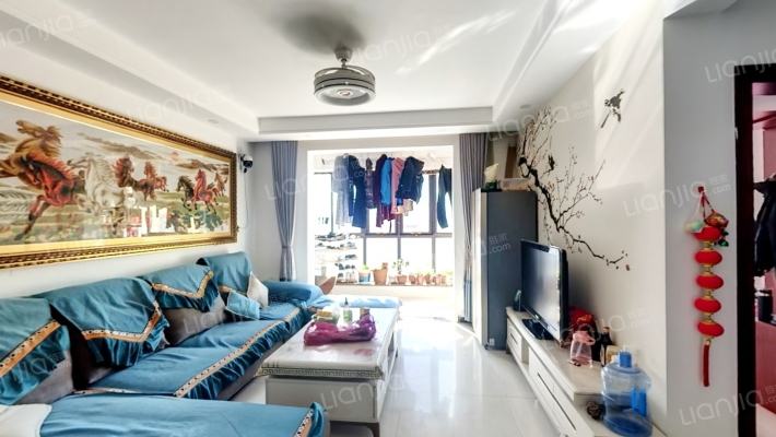 普罗旺斯二手房实景图