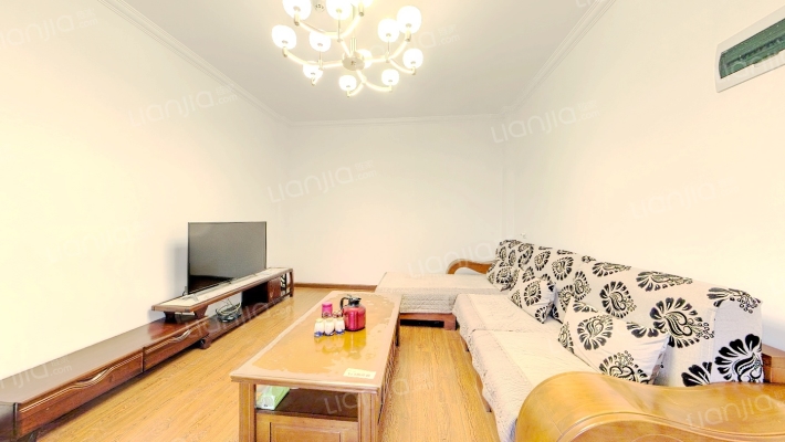 中昱万年城二手房实景图