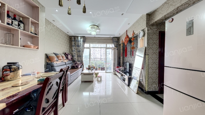 尚美时代A区二手房实景图