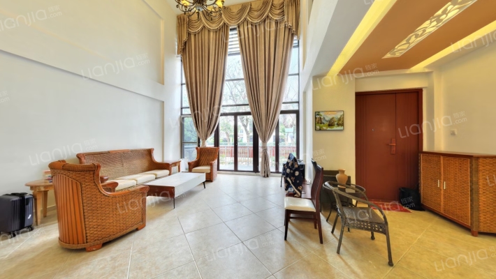 鲁能海蓝椰风A区二手房实景图