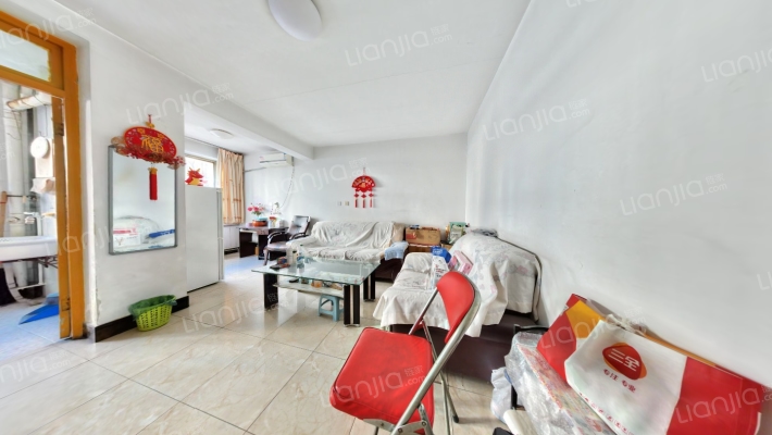 培华学院东区二手房实景图