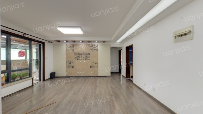 新天地家园二手房实景图