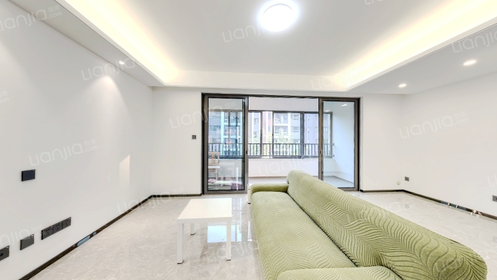 招商奥体公园二期二手房实景图