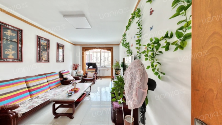 西坪粮油家属院二手房实景图