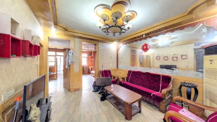 西南庄前亍15号院二手房实景图