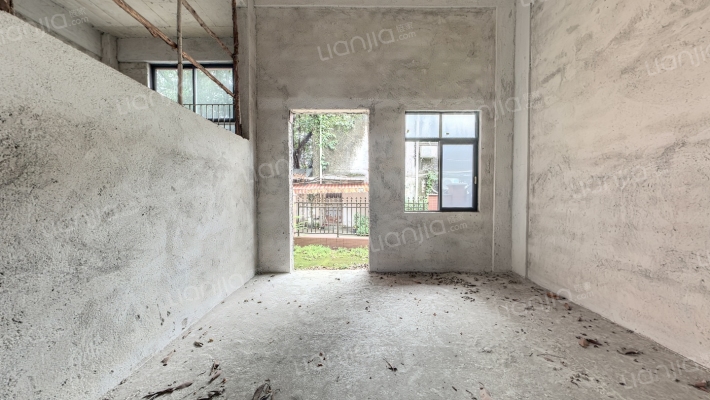 南朗镇南圣村1号二手房实景图