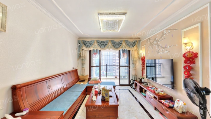 荣耀江南二手房实景图