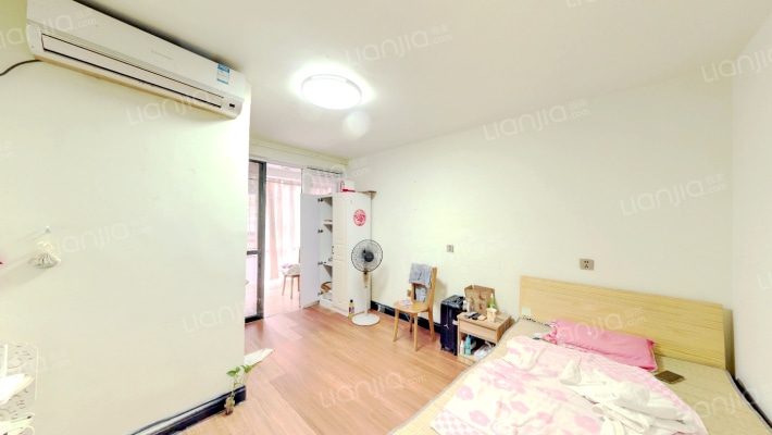 宝莲花园二手房实景图