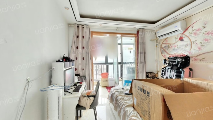 尹东八村一区二手房实景图
